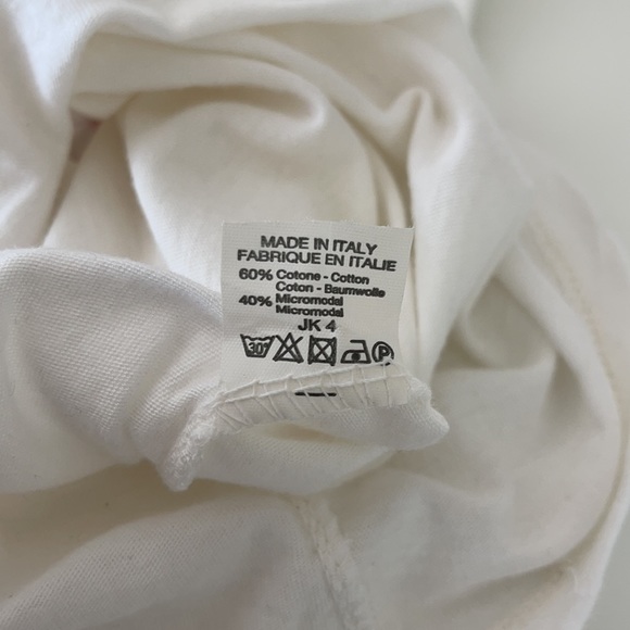 Brandy Melville LA Tee - Picture 5 of 7